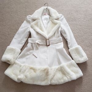 Blingor White Jacket with Faux Fur &  Belted Waist